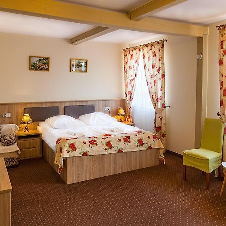 Sloneczny Port Bed & Breakfast Mikołajki Dış mekan fotoğraf