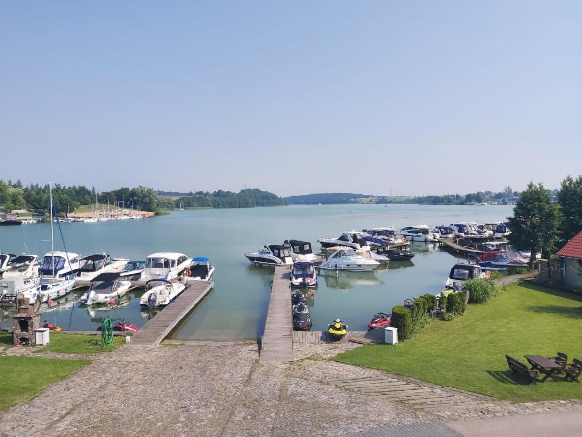 Sloneczny Port Bed & Breakfast Mikołajki Dış mekan fotoğraf