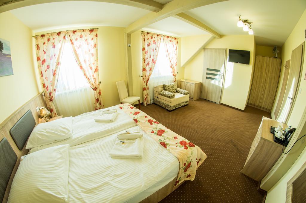 Sloneczny Port Bed & Breakfast Mikołajki Dış mekan fotoğraf