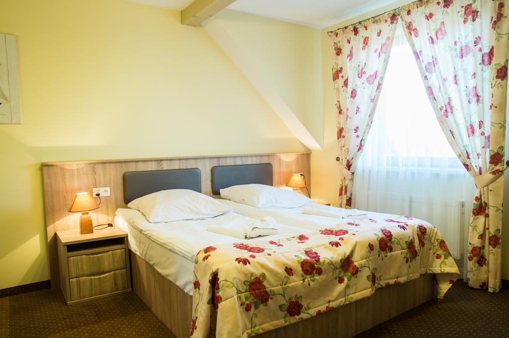 Sloneczny Port Bed & Breakfast Mikołajki Oda fotoğraf