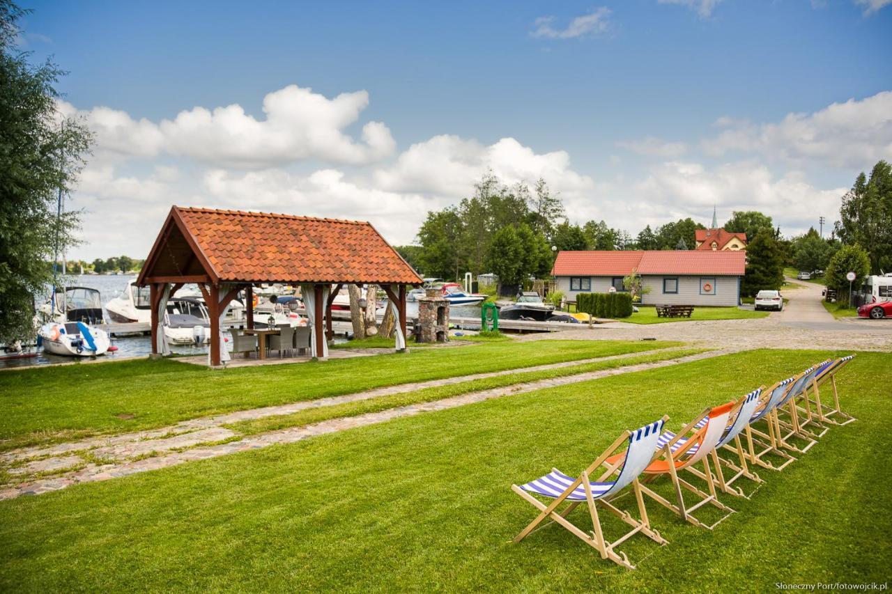 Sloneczny Port Bed & Breakfast Mikołajki Dış mekan fotoğraf