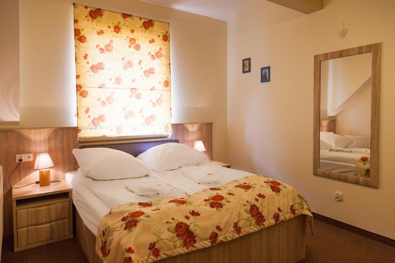 Sloneczny Port Bed & Breakfast Mikołajki Dış mekan fotoğraf
